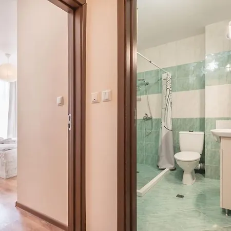 아파트 Bright Place Next To Grand Mall 바르나