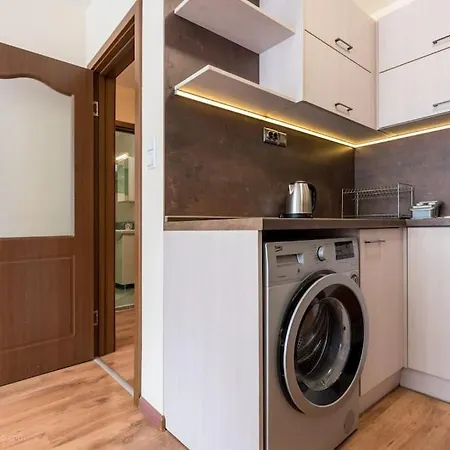 Bright Place Next To Grand Mall * Varna