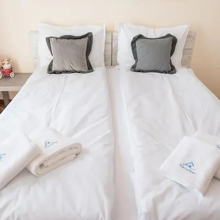 Bright Place Next To Grand Mall Appartement